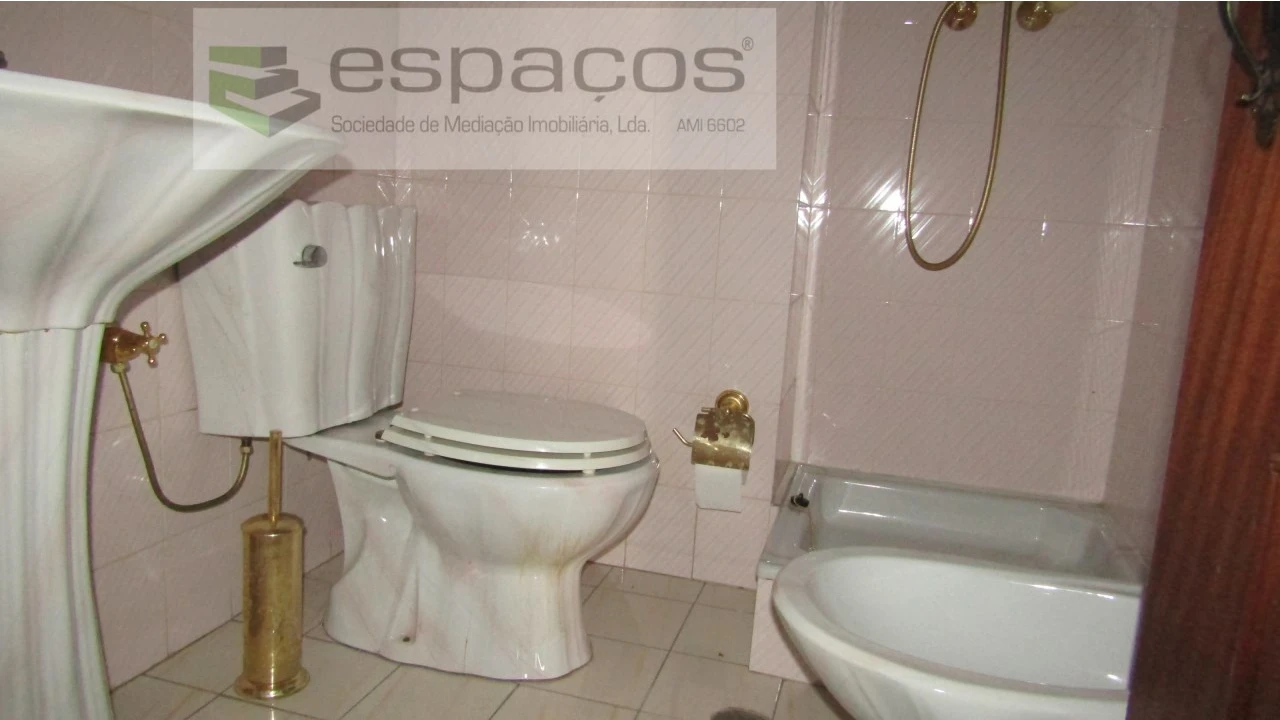 Moradia T4 para Venda em Castelo Branco Foto 15