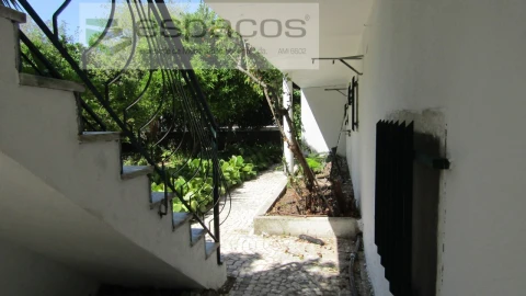Moradia T4 para Venda em Castelo Branco