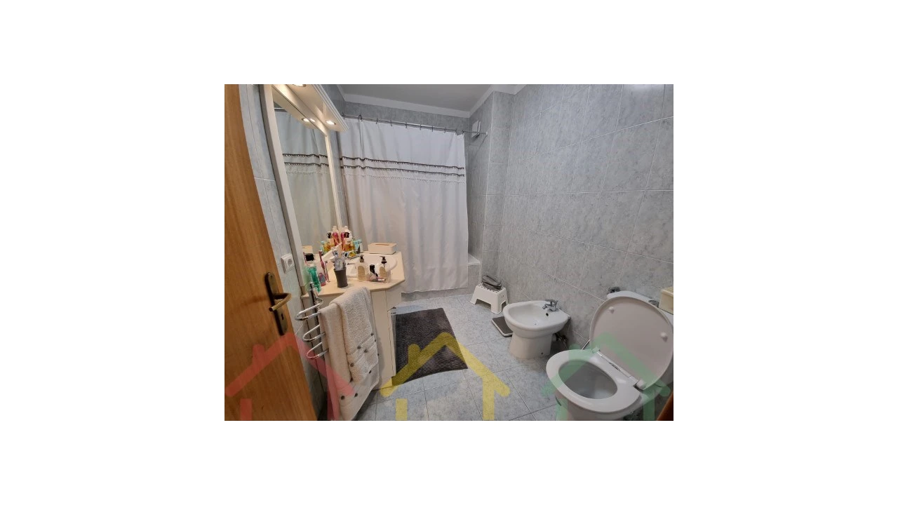 Apartamento T3 para Venda em Madalena Foto 13