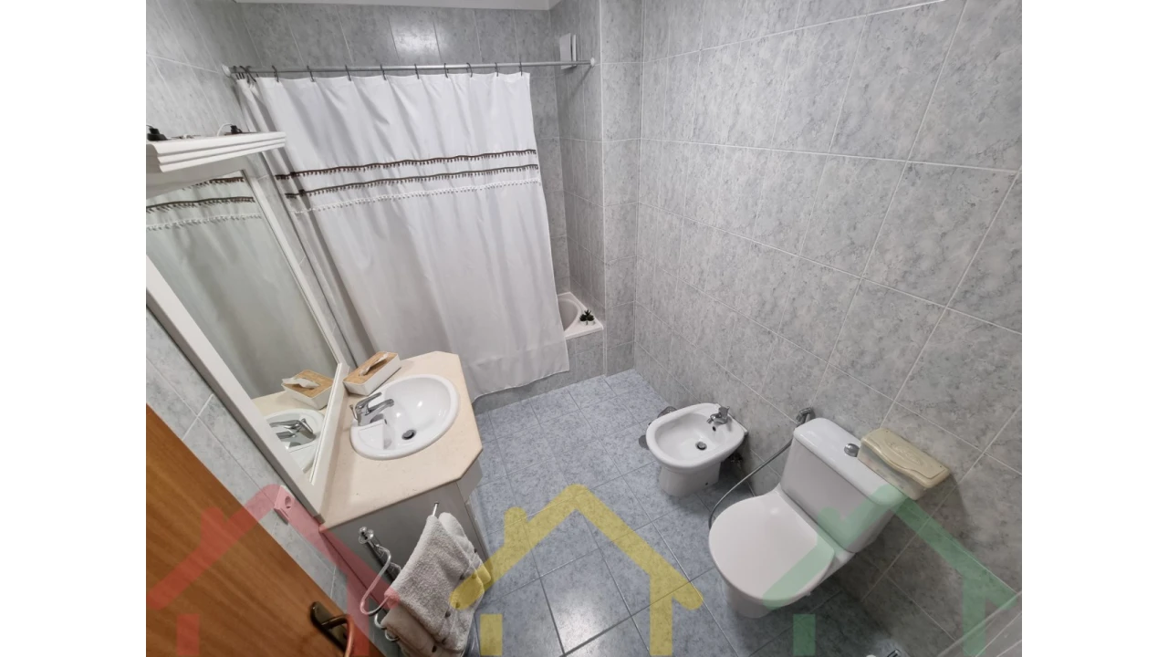 Apartamento T3 para Venda em Madalena Foto 17