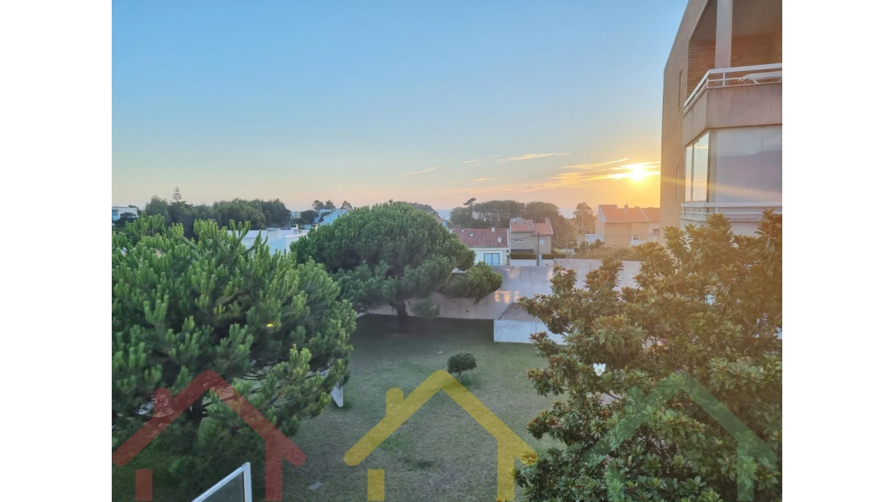 Apartamento T3 para Venda em Madalena Foto 18