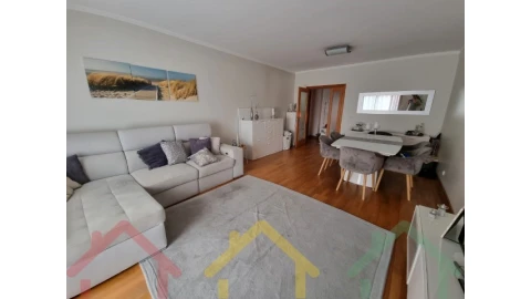 Apartamento T3 para Venda em Madalena