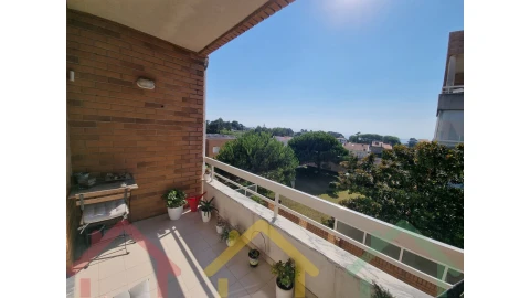 Apartamento T3 para Venda em Madalena