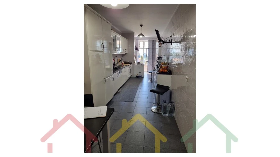 Apartamento T3 para Venda em Madalena Foto 7