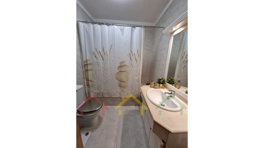Apartamento T3 para Venda em Madalena Foto 11