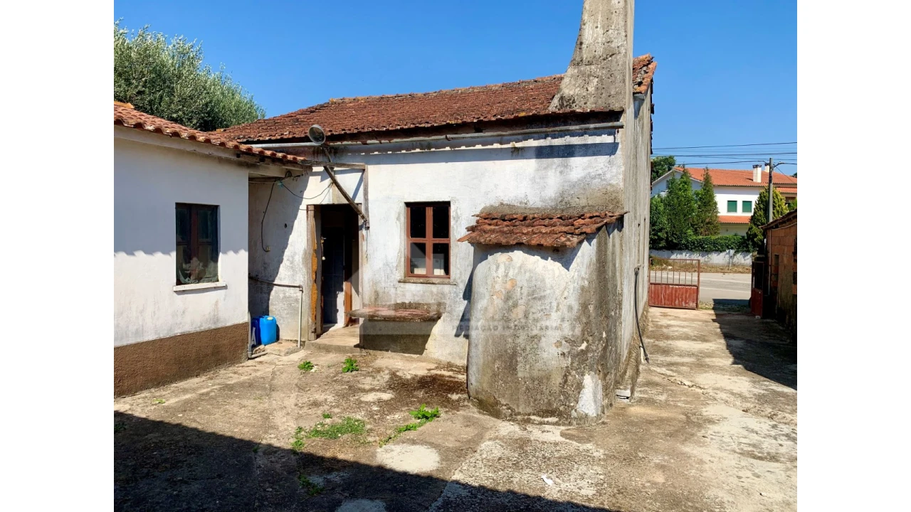 Moradia T4 para Venda em Alvorge Foto 2