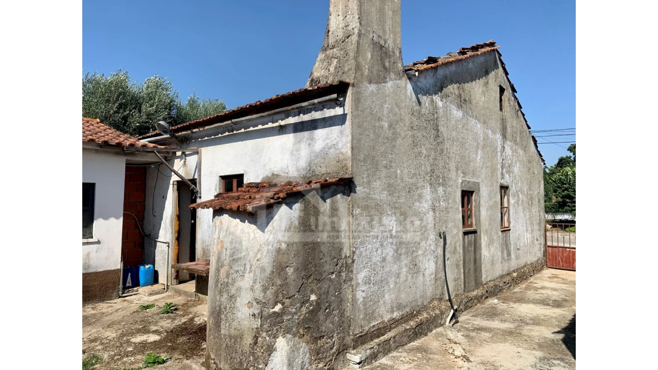 Moradia T4 para Venda em Alvorge Foto 18