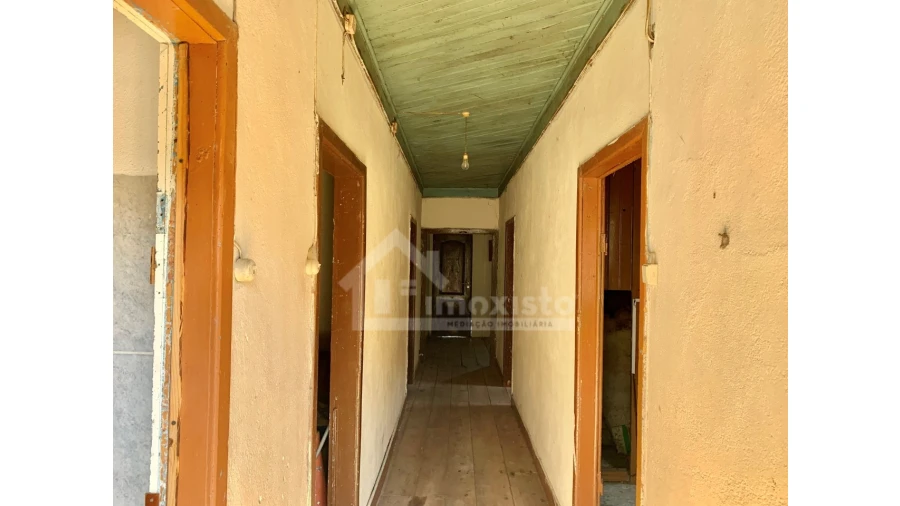 Moradia T4 para Venda em Alvorge Foto 4