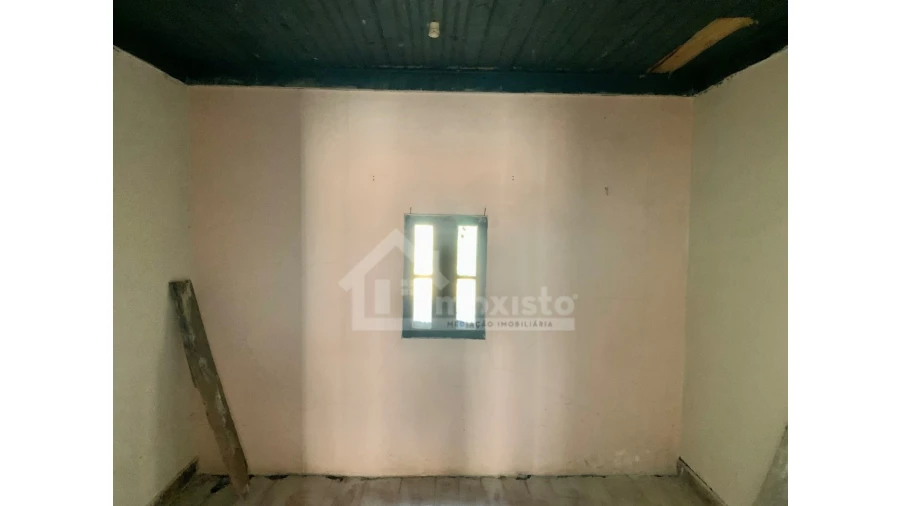 Moradia T4 para Venda em Alvorge Foto 10