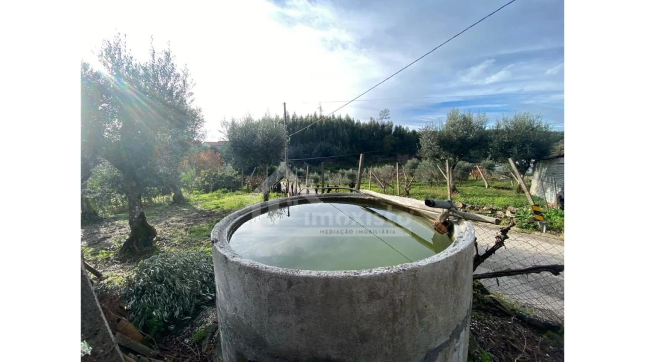 Moradia T2 para Venda em Graça Foto 11