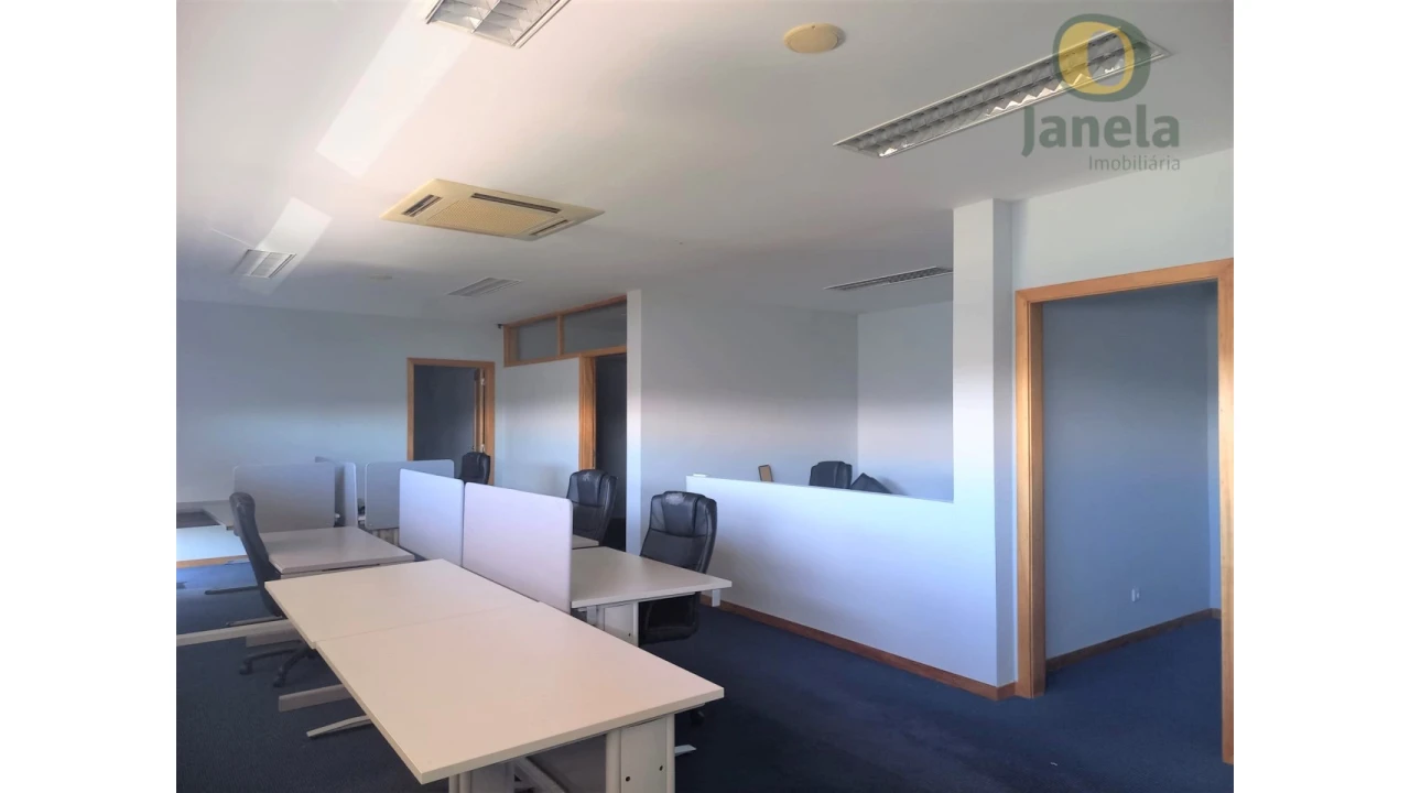 Escritório para Arrendamento em Montenegro Foto 1