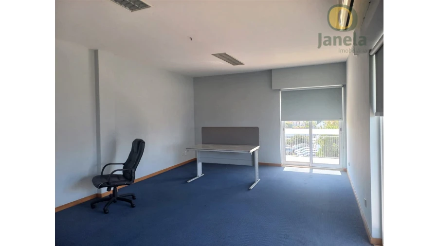 Escritório para Arrendamento em Montenegro Foto 2