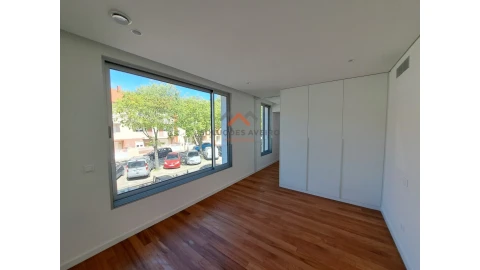Moradia T4 para Venda em Glória e Vera Cruz