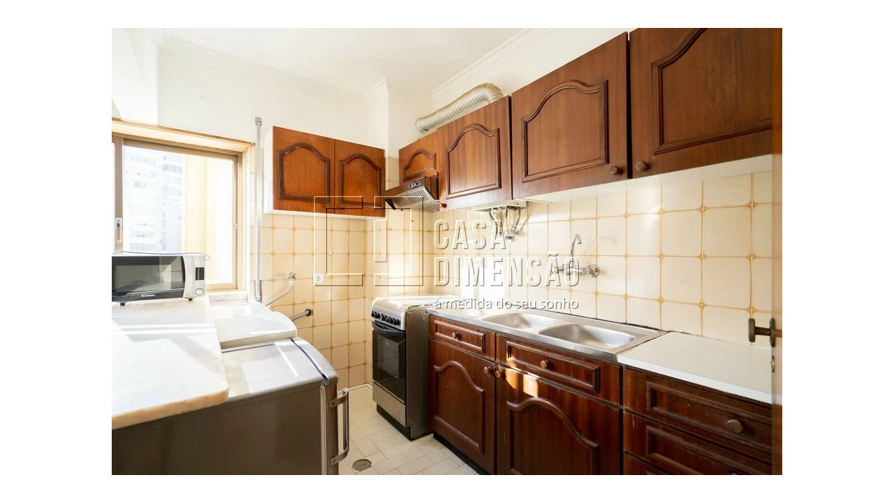 Apartamento T1 para Venda em Caparica e Trafaria Foto 8