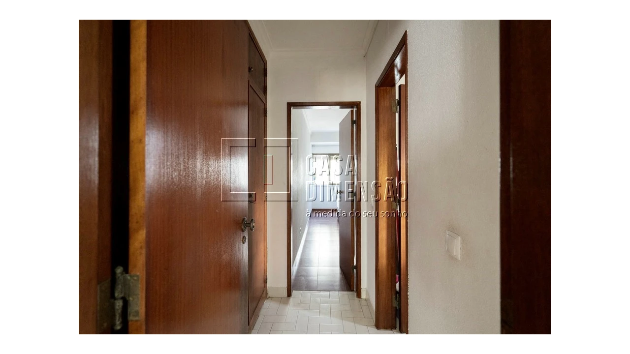 Apartamento T1 para Venda em Caparica e Trafaria Foto 14