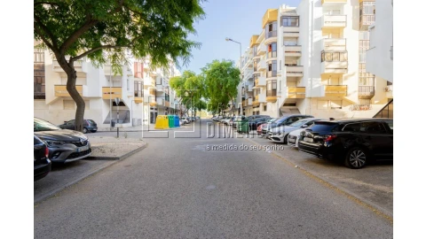 Apartamento T1 para Venda em Caparica e Trafaria