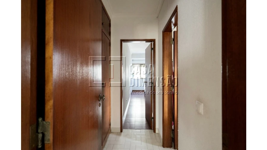 Apartamento T1 para Venda em Caparica e Trafaria Foto 14