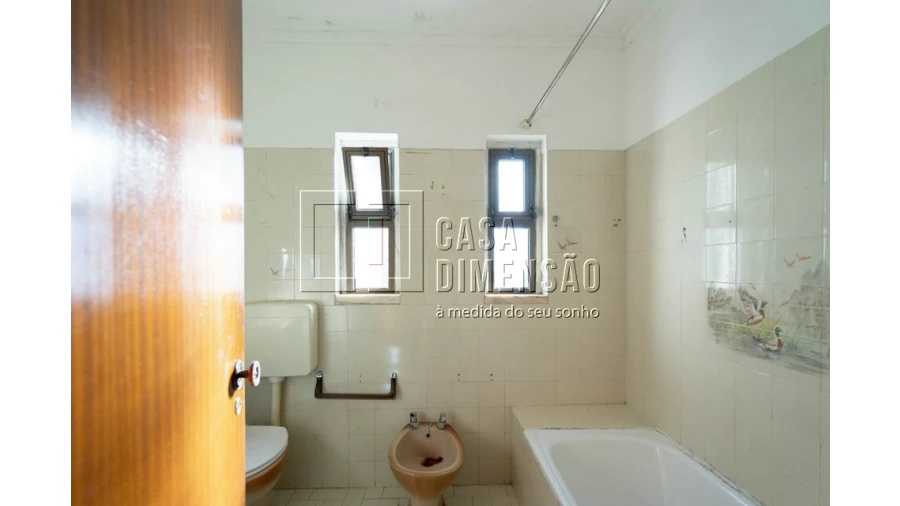 Apartamento T1 para Venda em Caparica e Trafaria Foto 20