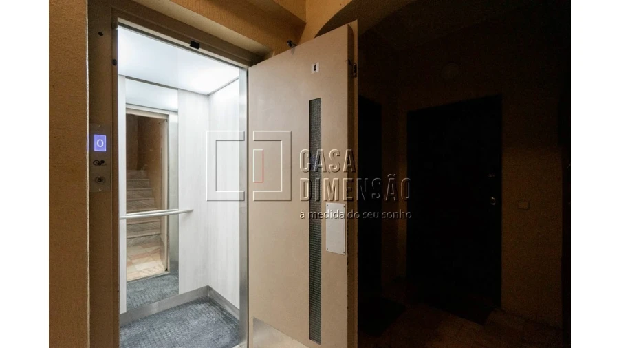 Apartamento T1 para Venda em Caparica e Trafaria Foto 23