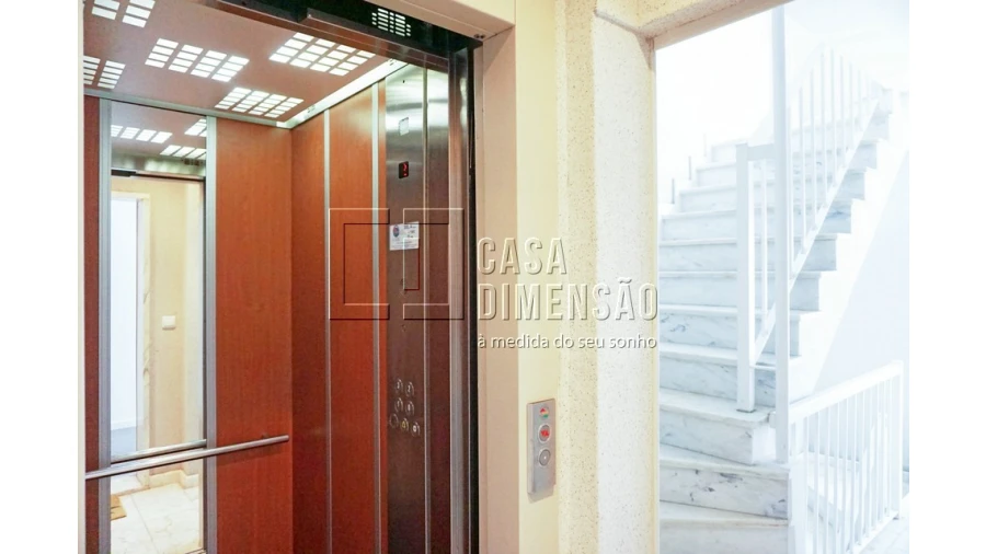 Apartamento T1 para Venda em Alcantara Foto 31