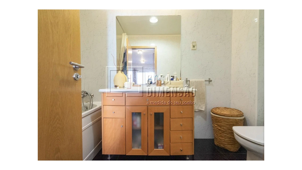Apartamento para Venda em Carnaxide e Queijas Foto 24