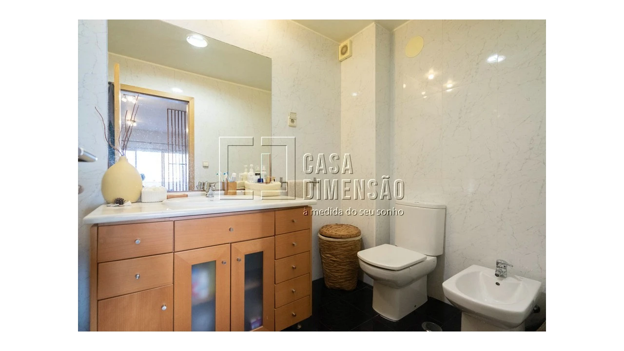 Apartamento para Venda em Carnaxide e Queijas Foto 25
