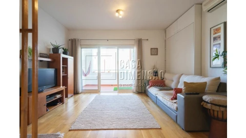 Apartamento para Venda em Carnaxide e Queijas