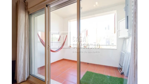 Apartamento para Venda em Carnaxide e Queijas