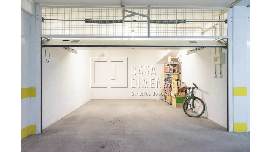 Apartamento para Venda em Carnaxide e Queijas Foto 27
