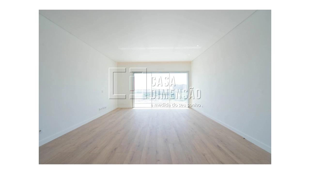 Apartamento T2 para Venda em Carnaxide e Queijas Foto 5