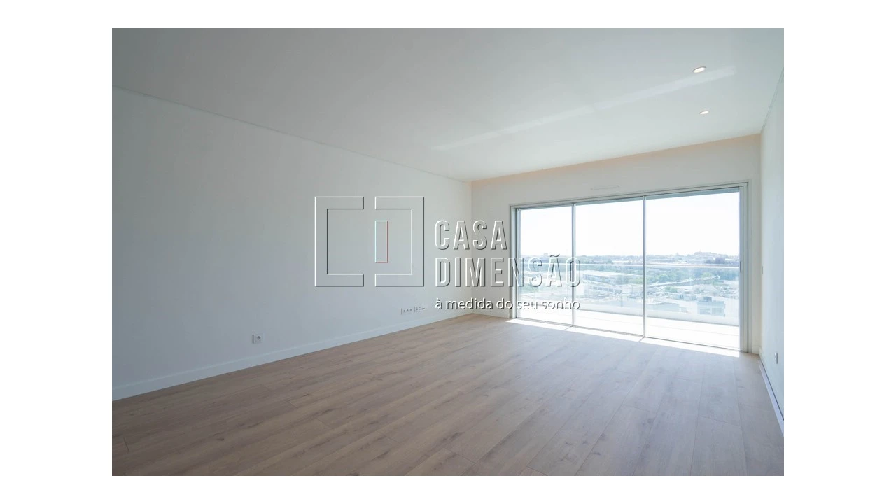 Apartamento T2 para Venda em Carnaxide e Queijas Foto 6
