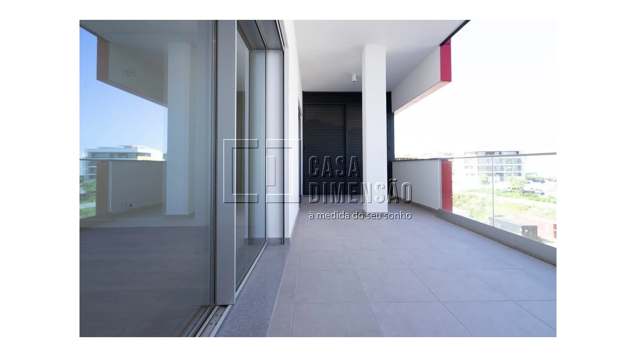 Apartamento T2 para Venda em Carnaxide e Queijas Foto 28