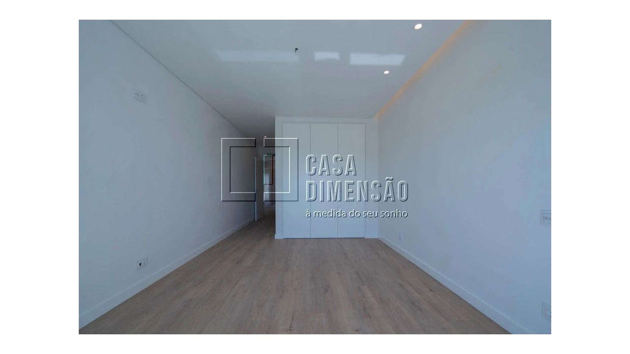 Apartamento T2 para Venda em Carnaxide e Queijas Foto 43