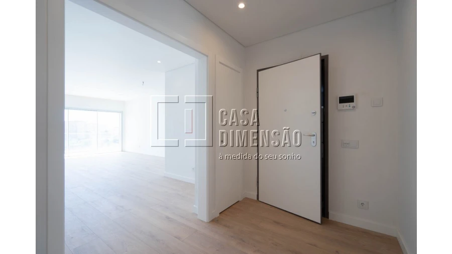 Apartamento T2 para Venda em Carnaxide e Queijas Foto 3