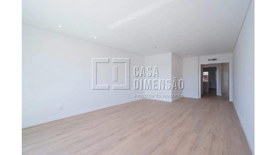 Apartamento T2 para Venda em Carnaxide e Queijas Foto 8