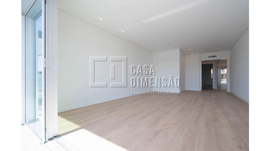 Apartamento T2 para Venda em Carnaxide e Queijas Foto 9