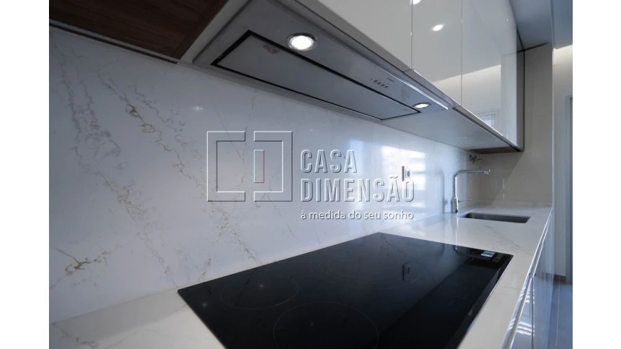 Apartamento T2 para Venda em Carnaxide e Queijas Foto 17