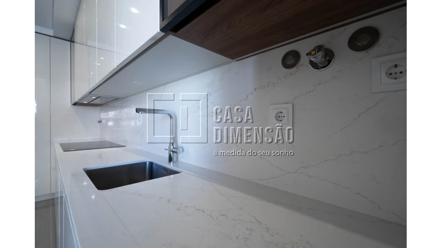 Apartamento T2 para Venda em Carnaxide e Queijas Foto 19