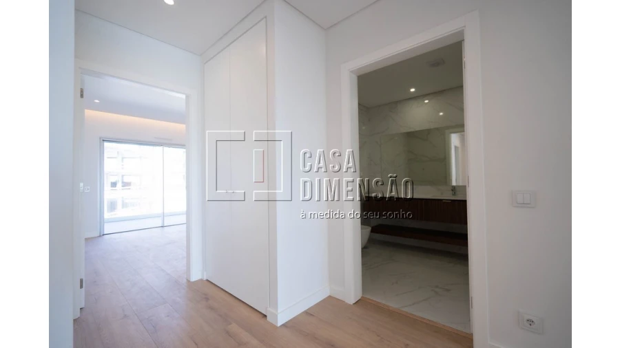 Apartamento T2 para Venda em Carnaxide e Queijas Foto 34