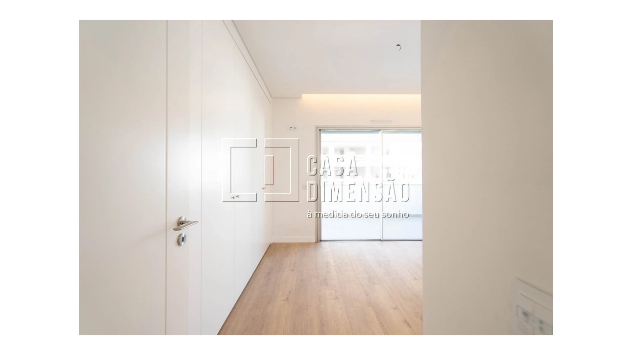 Apartamento T3 para Venda em Carnaxide e Queijas Foto 25