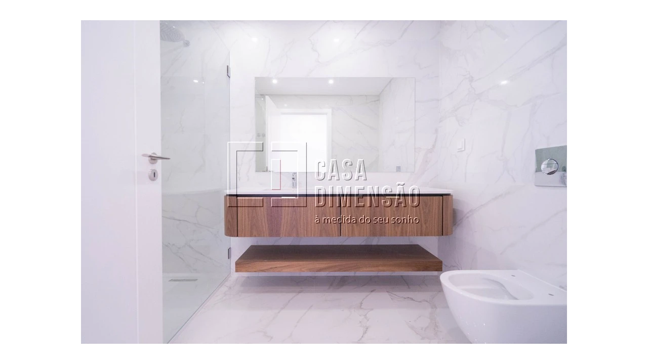 Apartamento T3 para Venda em Carnaxide e Queijas Foto 32