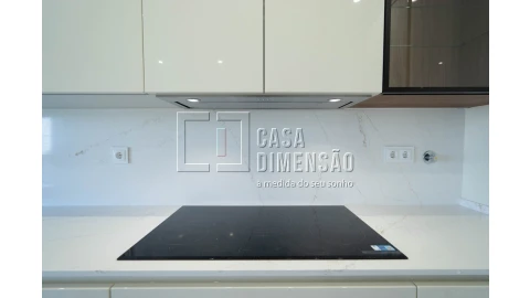 Apartamento T3 para Venda em Carnaxide e Queijas