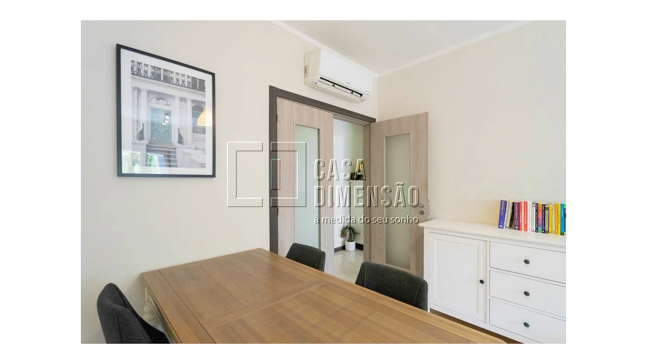 Apartamento T1 para Venda em Carnaxide e Queijas Foto 18