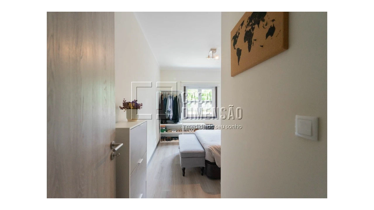 Apartamento T1 para Venda em Carnaxide e Queijas Foto 34