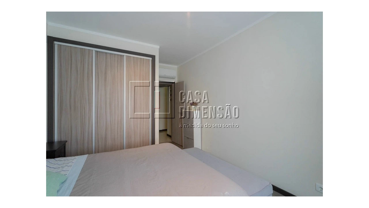 Apartamento T1 para Venda em Carnaxide e Queijas Foto 41