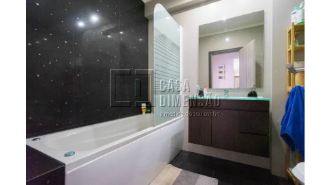 Apartamento T1 para Venda em Carnaxide e Queijas