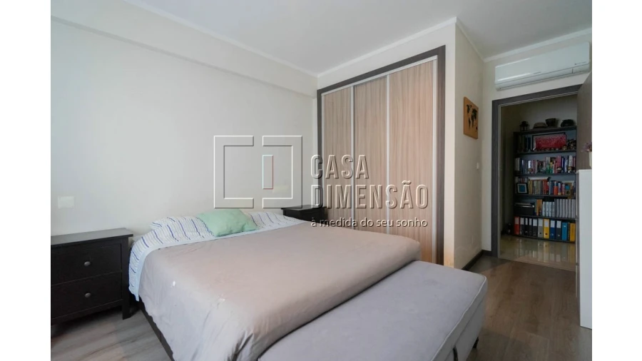 Apartamento T1 para Venda em Carnaxide e Queijas Foto 39
