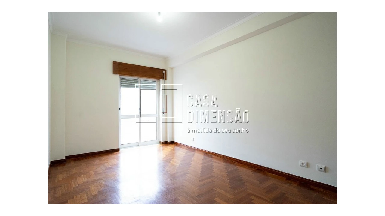 Apartamento T2 para Venda em Barcarena Foto 16