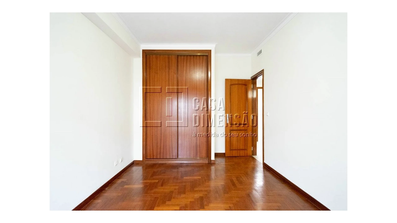 Apartamento T2 para Venda em Barcarena Foto 17