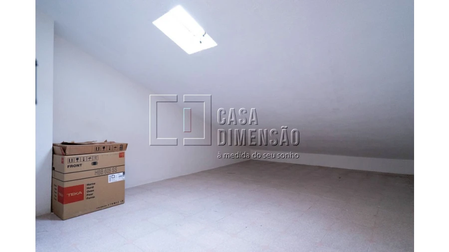 Apartamento T2 para Venda em Barcarena Foto 19